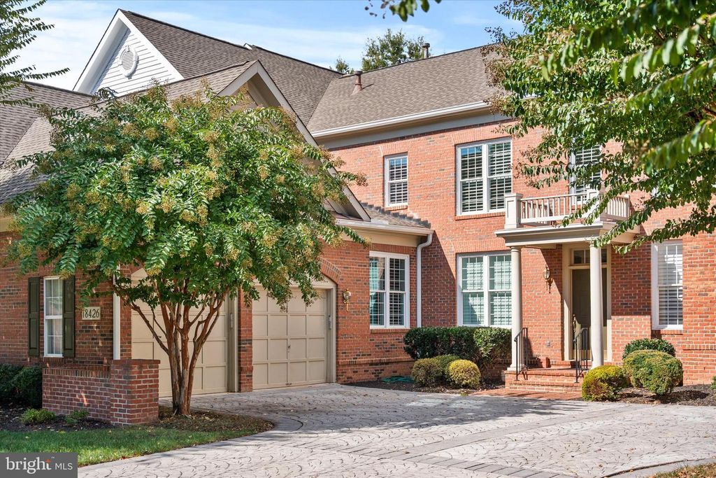 18426 LANIER ISLAND SQ, Leesburg, VA 20176