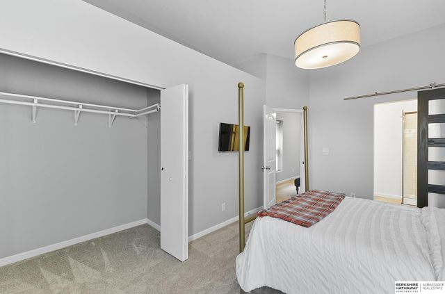 1316 S 6th Street, Omaha, NE 68108