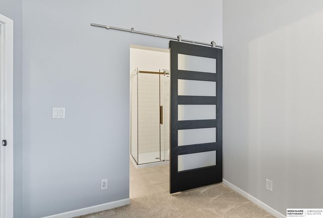 1316 S 6th Street, Omaha, NE 68108