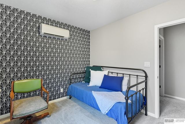 1316 S 6th Street, Omaha, NE 68108