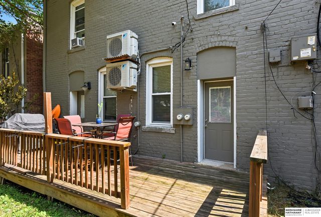 1316 S 6th Street, Omaha, NE 68108