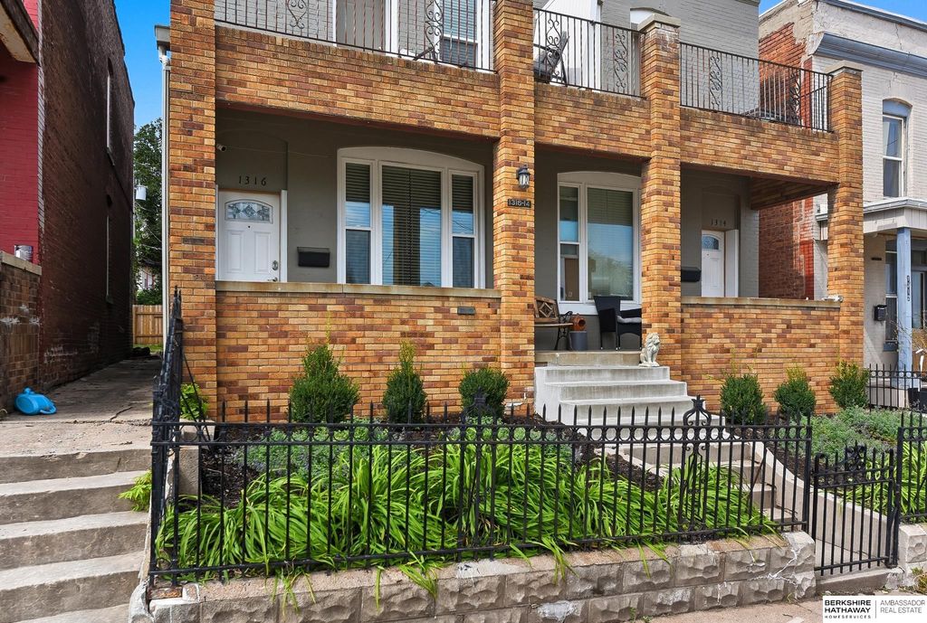 1316 S 6th Street, Omaha, NE 68108