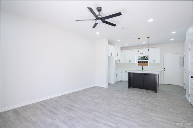 218 Kansas Avenue, Weslaco, TX 78596