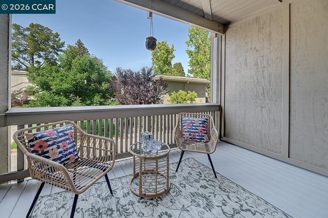 1508 Canyonwood Ct 4, Walnut Creek, CA 94595