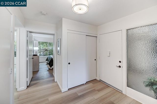 1508 Canyonwood Ct 4, Walnut Creek, CA 94595