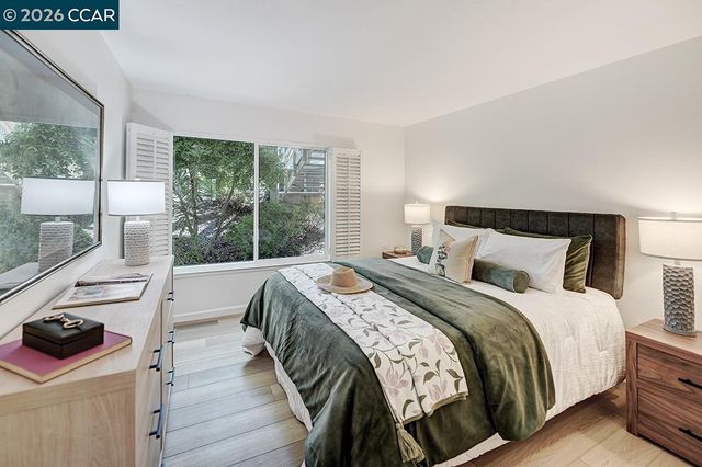 1508 Canyonwood Ct 4, Walnut Creek, CA 94595