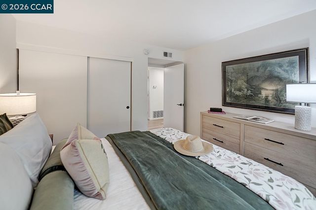 1508 Canyonwood Ct 4, Walnut Creek, CA 94595
