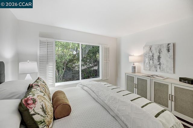 1508 Canyonwood Ct 4, Walnut Creek, CA 94595