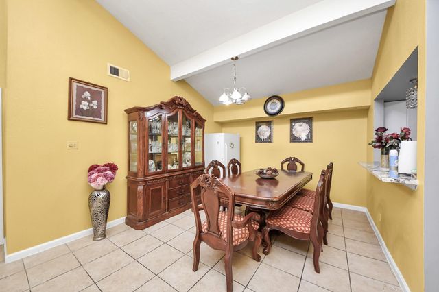 4155 Amir Street, Houston, TX 77072