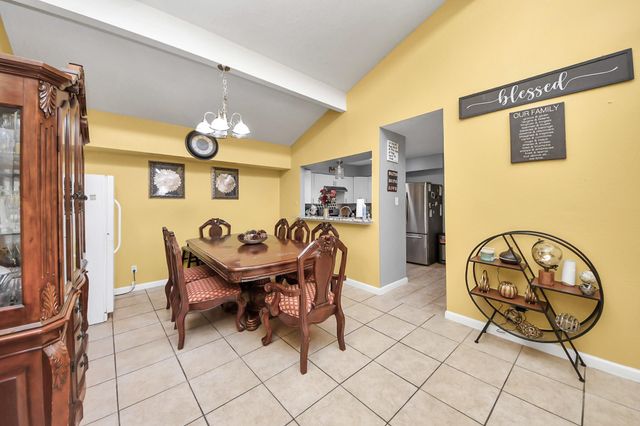 4155 Amir Street, Houston, TX 77072