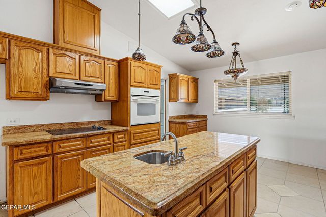 2801 POLK Avenue, El Paso, TX 79930