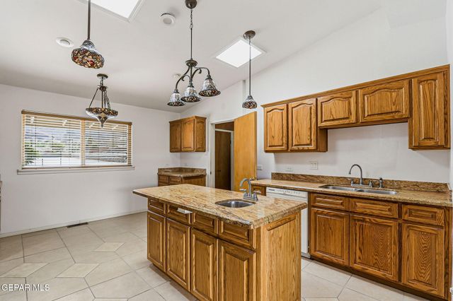 2801 POLK Avenue, El Paso, TX 79930