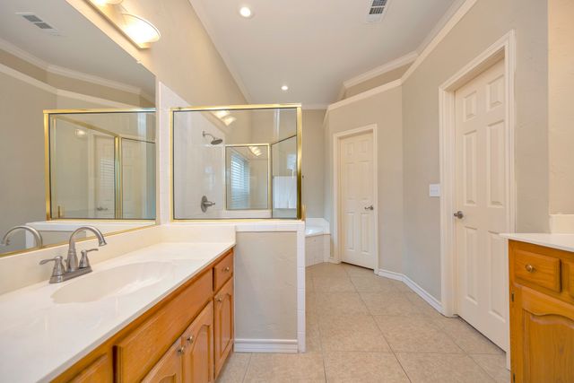 2400 Peach Blossom Court, Bedford, TX 76021