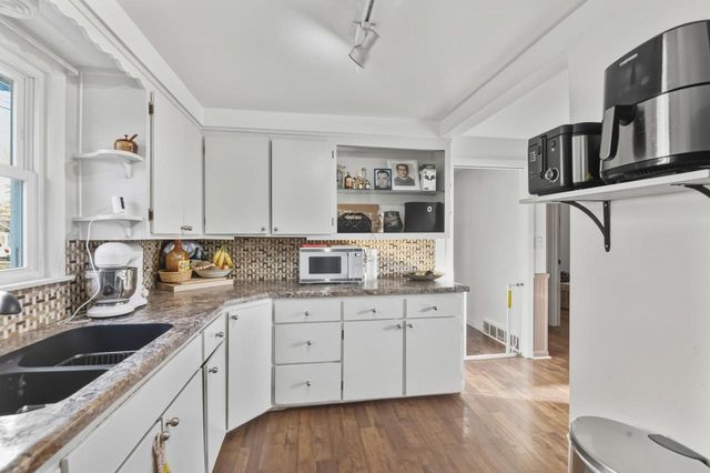 1243 GRANT STREET, Green Bay, WI 54303