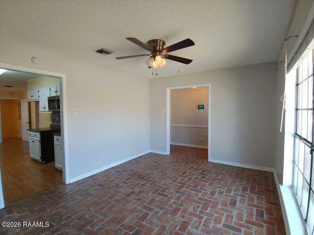 106 Pigeon Loop, Lafayette, LA 70508