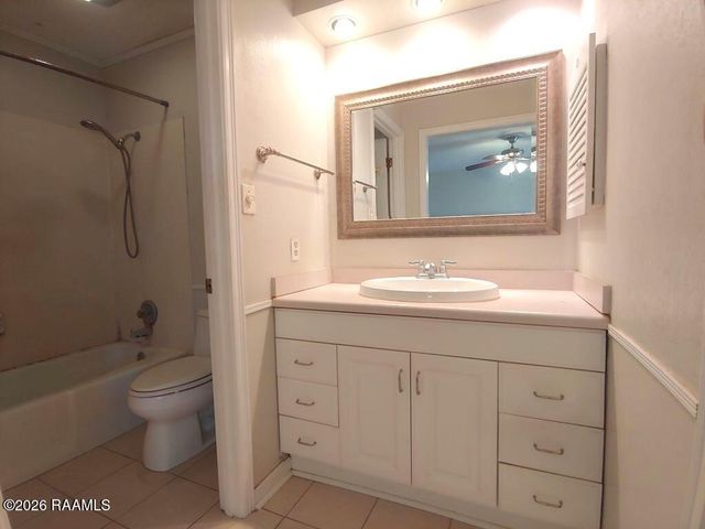 106 Pigeon Loop, Lafayette, LA 70508