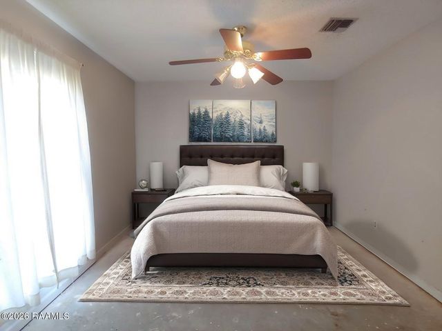 106 Pigeon Loop, Lafayette, LA 70508