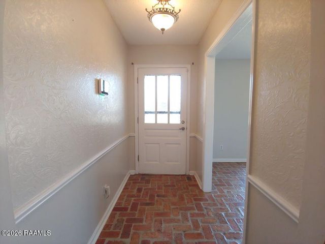 106 Pigeon Loop, Lafayette, LA 70508