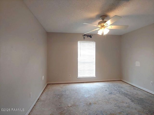 106 Pigeon Loop, Lafayette, LA 70508