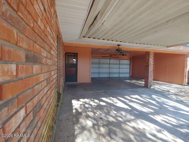 106 Pigeon Loop, Lafayette, LA 70508