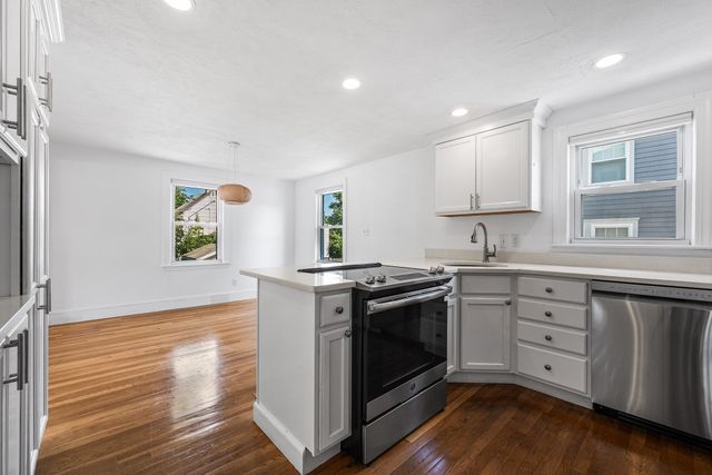 5 Falmouth Rd, Watertown, MA 02472