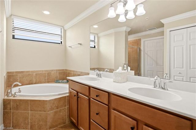 9518 Avellino WAY 2316, Naples, FL 34113