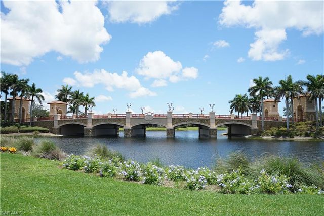 9518 Avellino WAY 2316, Naples, FL 34113