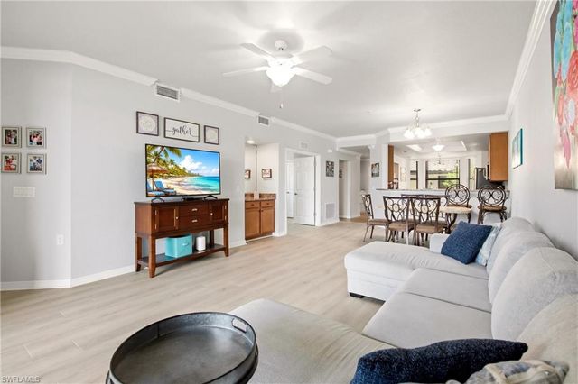 9518 Avellino WAY 2316, Naples, FL 34113