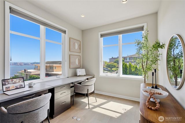 1311 Palm Avenue SW, Seattle, WA 98116