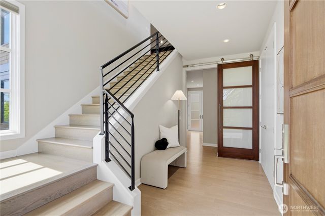 1311 Palm Avenue SW, Seattle, WA 98116