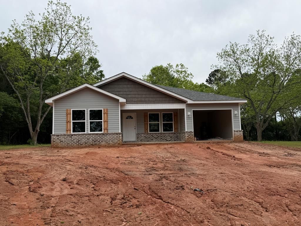 1446 Midland-Michigan Rd, Midland City, AL 36350