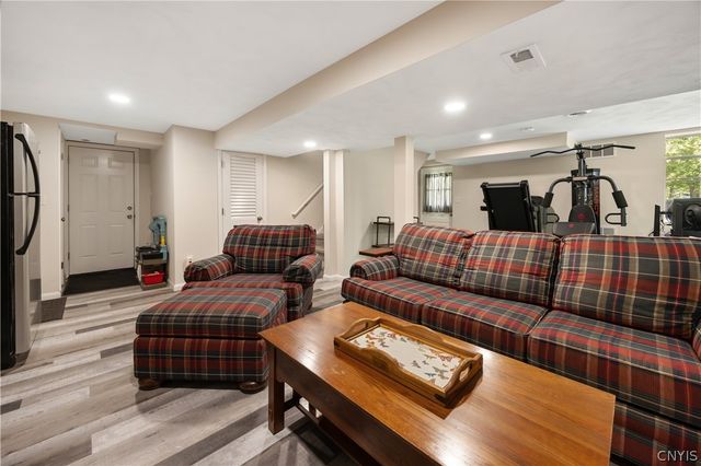 206 Salisbury Road, Geddes, NY 13219
