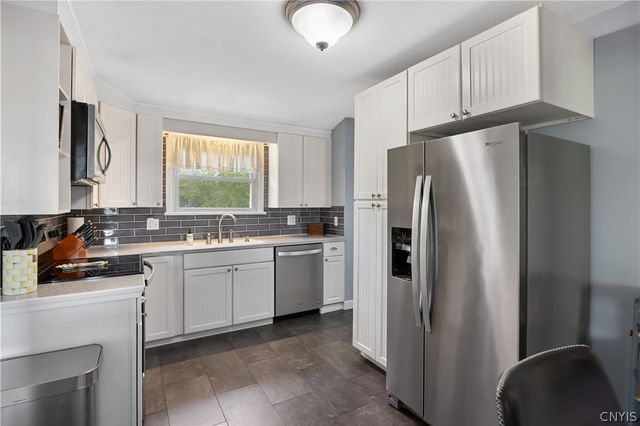 206 Salisbury Road, Geddes, NY 13219