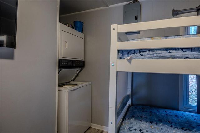 28253 W Cove Drive, Lincoln, MO 65338