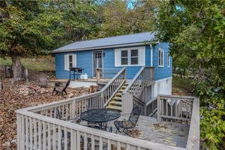 28253 W Cove Drive, Lincoln, MO 65338