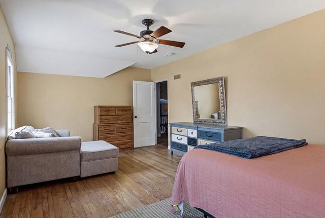 404 Losey BOULEVARD N, La Crosse, WI 54601