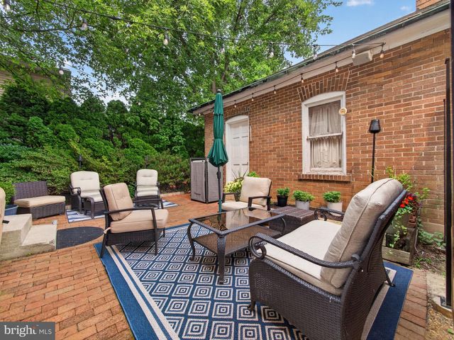2445 W ALLEN ST, Allentown, PA 18104