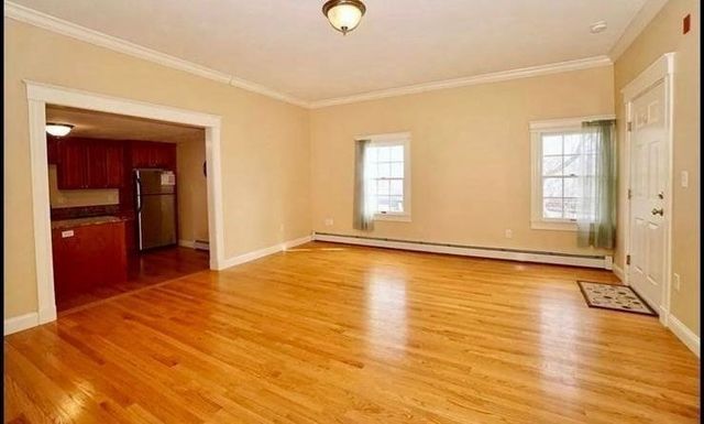 4R Chapel St A, Norwood, MA 02062