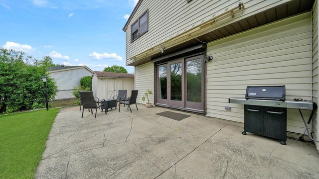 411 Arlington Avenue, Westmont, IL 60559