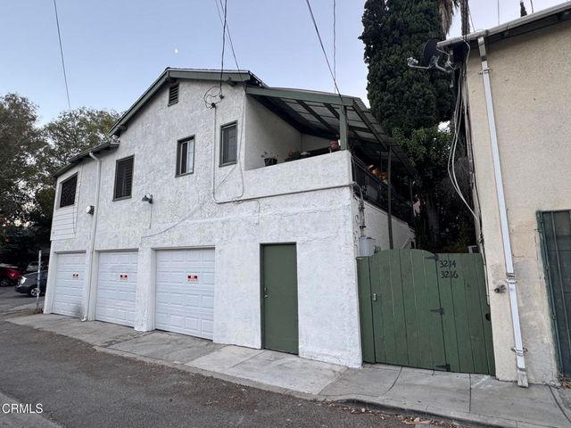 3214 Descanso Drive, Los Angeles, CA 90026