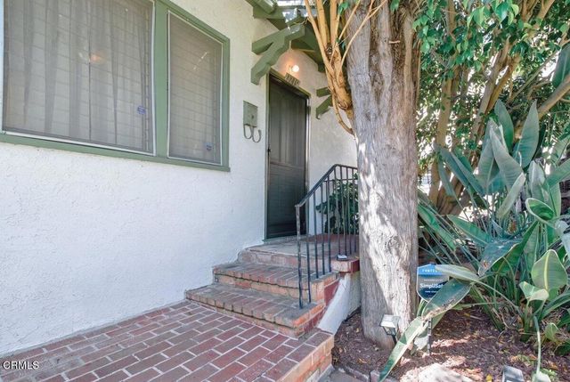 3214 Descanso Drive, Los Angeles, CA 90026
