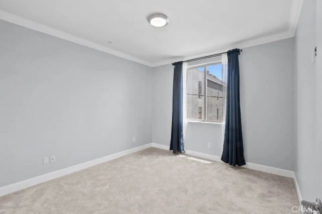 11280 La Maida Street 303, North Hollywood, CA 91601