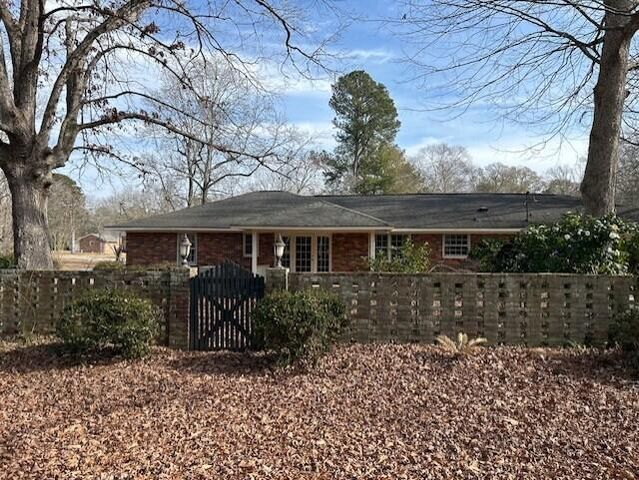 617 Pickwood Drive, Manning, SC 29102