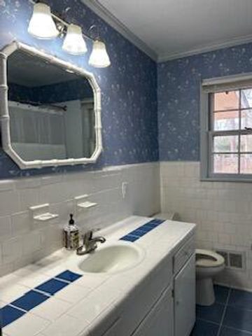 617 Pickwood Drive, Manning, SC 29102