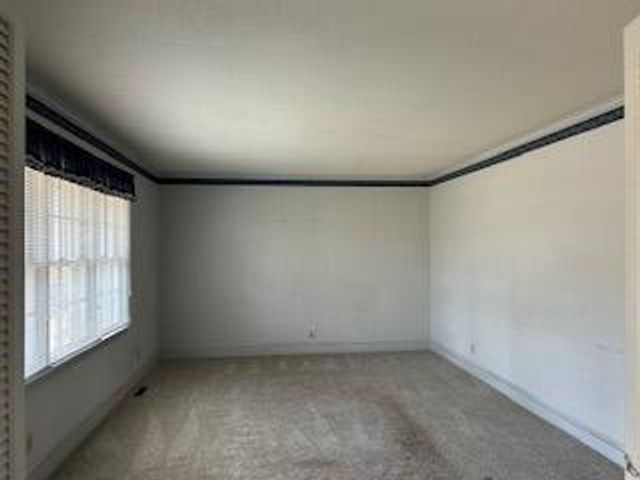 617 Pickwood Drive, Manning, SC 29102