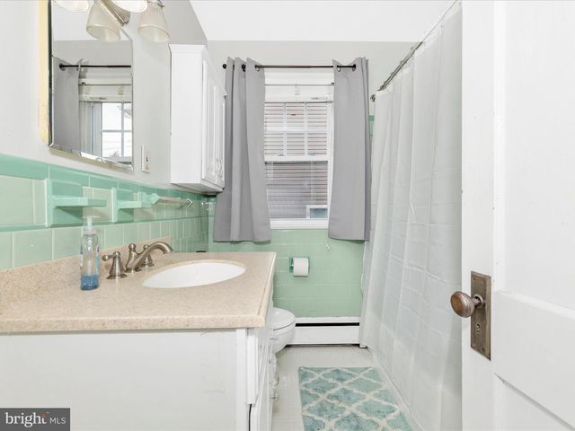 902 CHESTNUT ST, Frederick, MD 21703