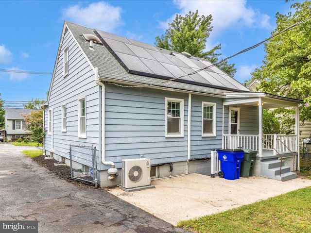 902 CHESTNUT ST, Frederick, MD 21703