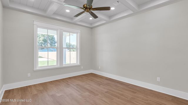 412 Main Street, Bay Saint Louis, MS 39520
