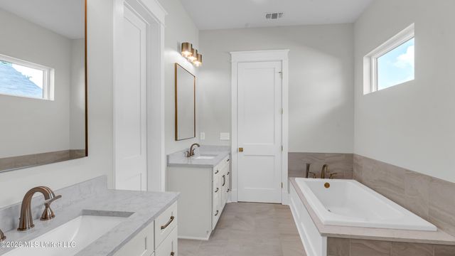 412 Main Street, Bay Saint Louis, MS 39520