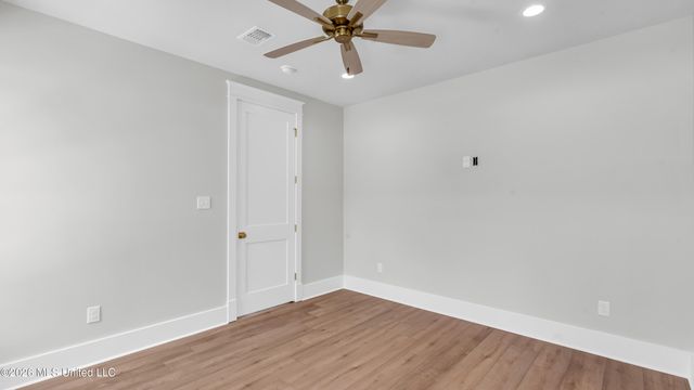 412 Main Street, Bay Saint Louis, MS 39520